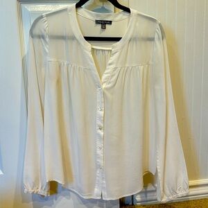 Women’s cream silk tunic, size medium, like nice